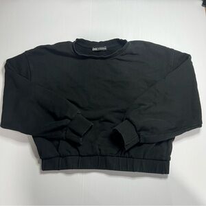 Zara Women’s Large Cropped Sweatshirt in Black